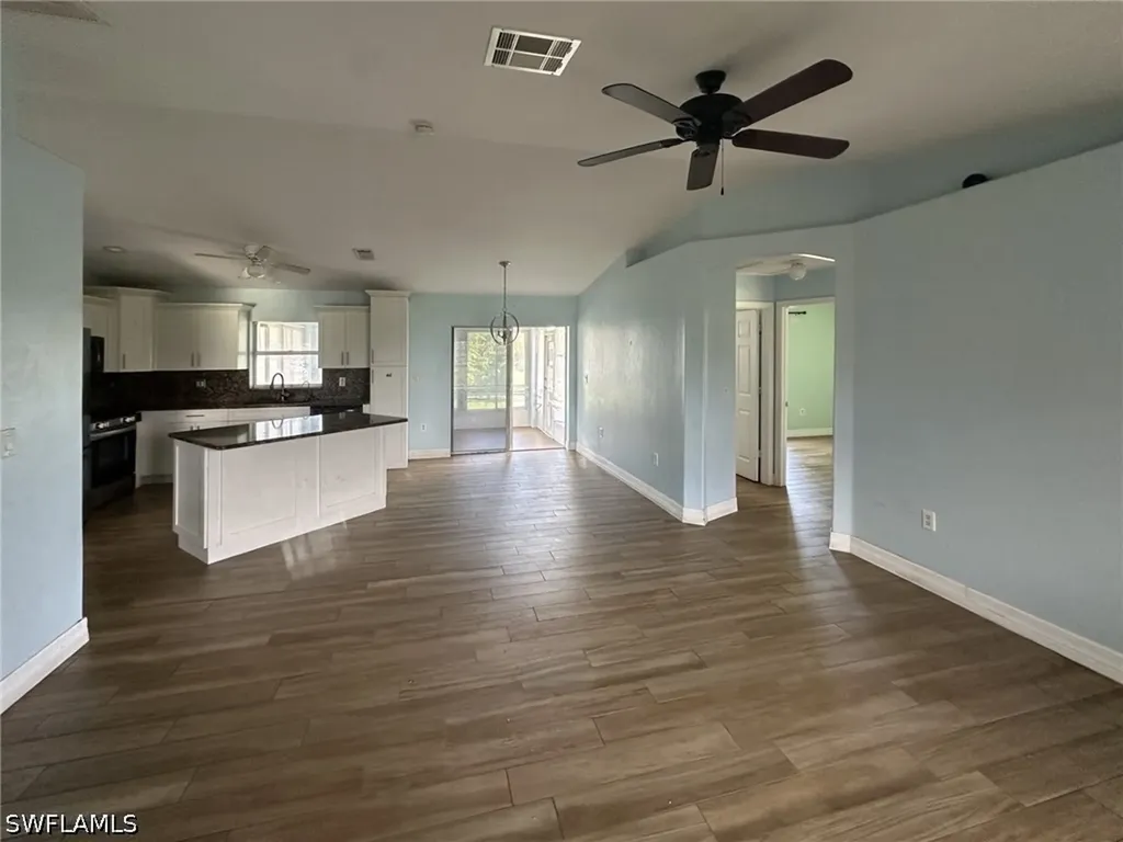 2123 NE 16th Terrace Cape Coral FL 33909