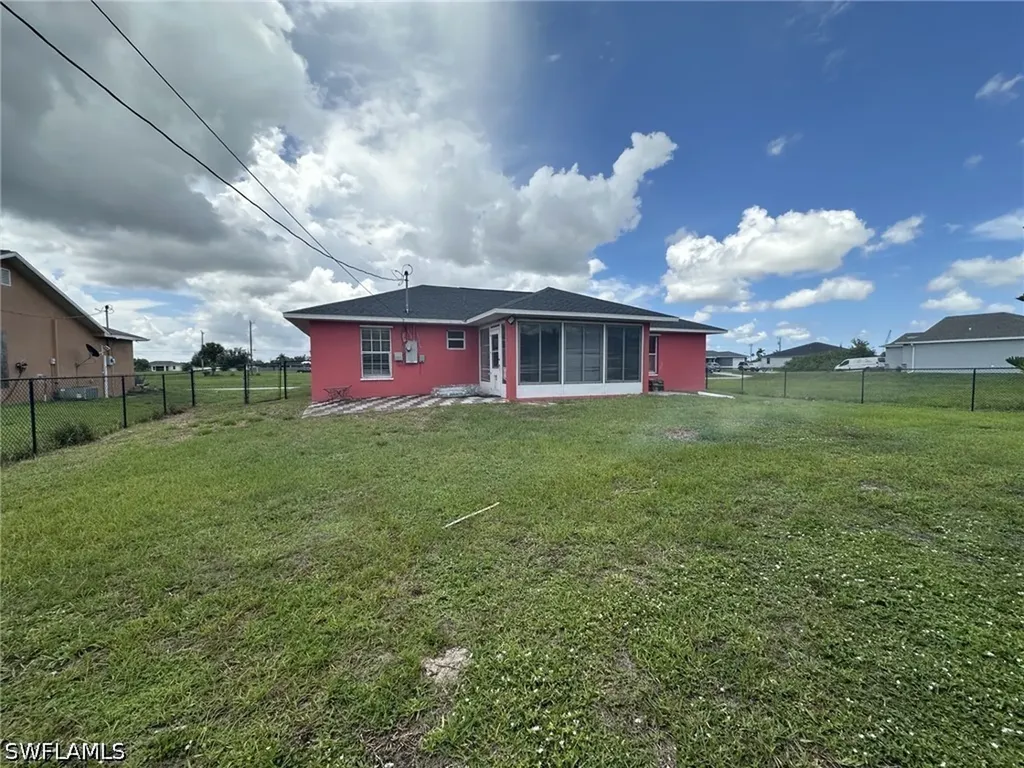2123 NE 16th Terrace Cape Coral FL 33909