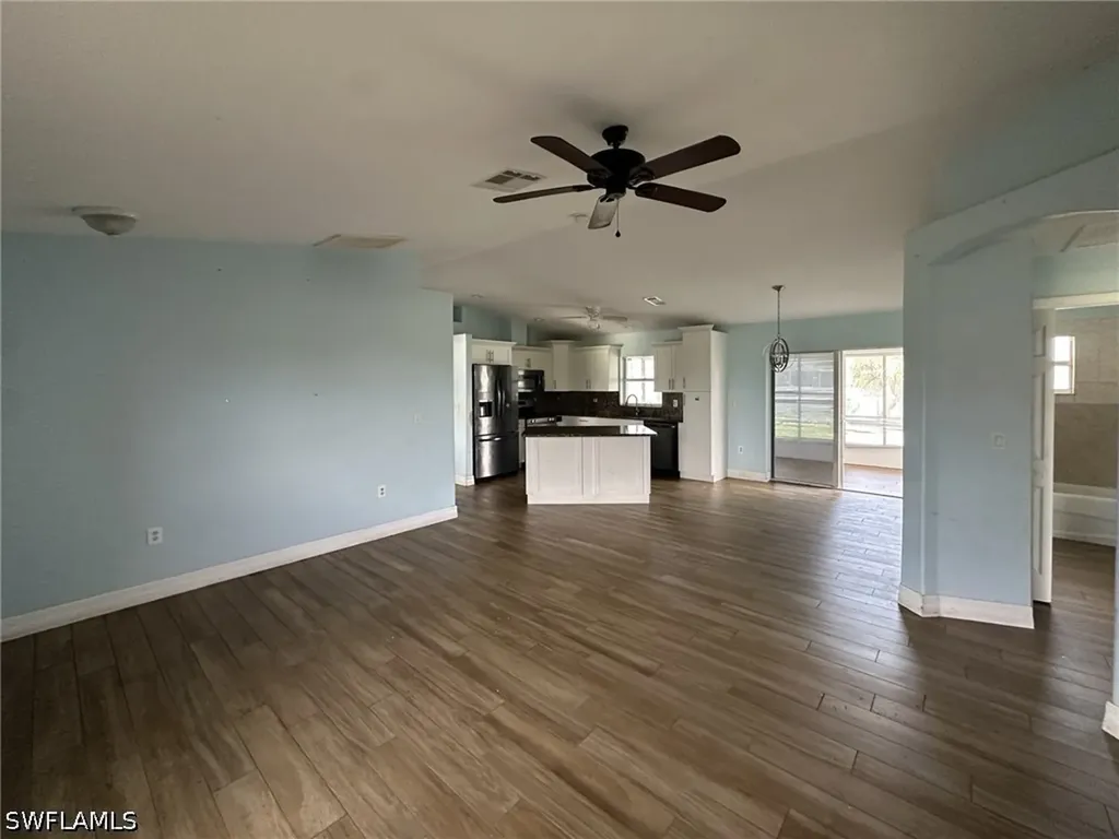 2123 NE 16th Terrace Cape Coral FL 33909