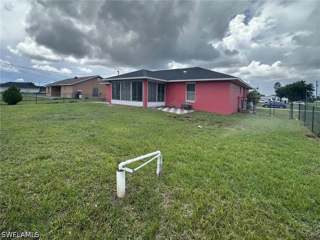 2123 NE 16th Terrace Cape Coral FL 33909