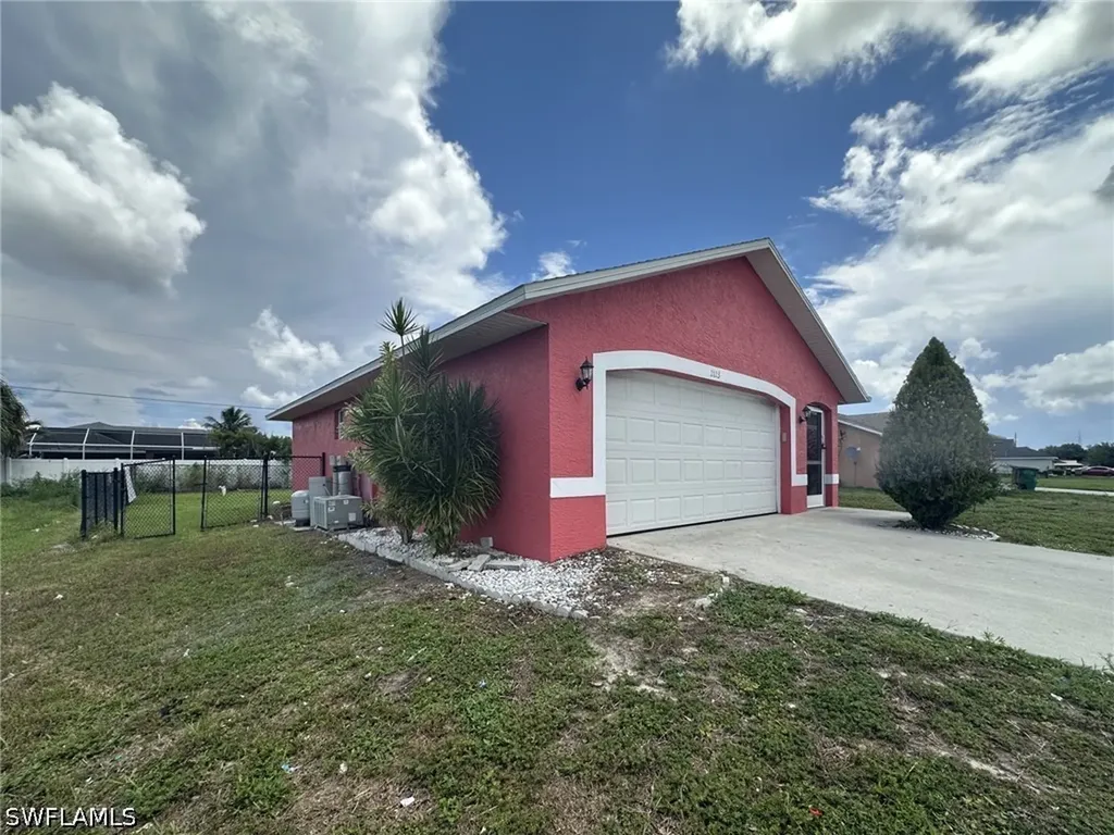 2123 NE 16th Terrace Cape Coral FL 33909