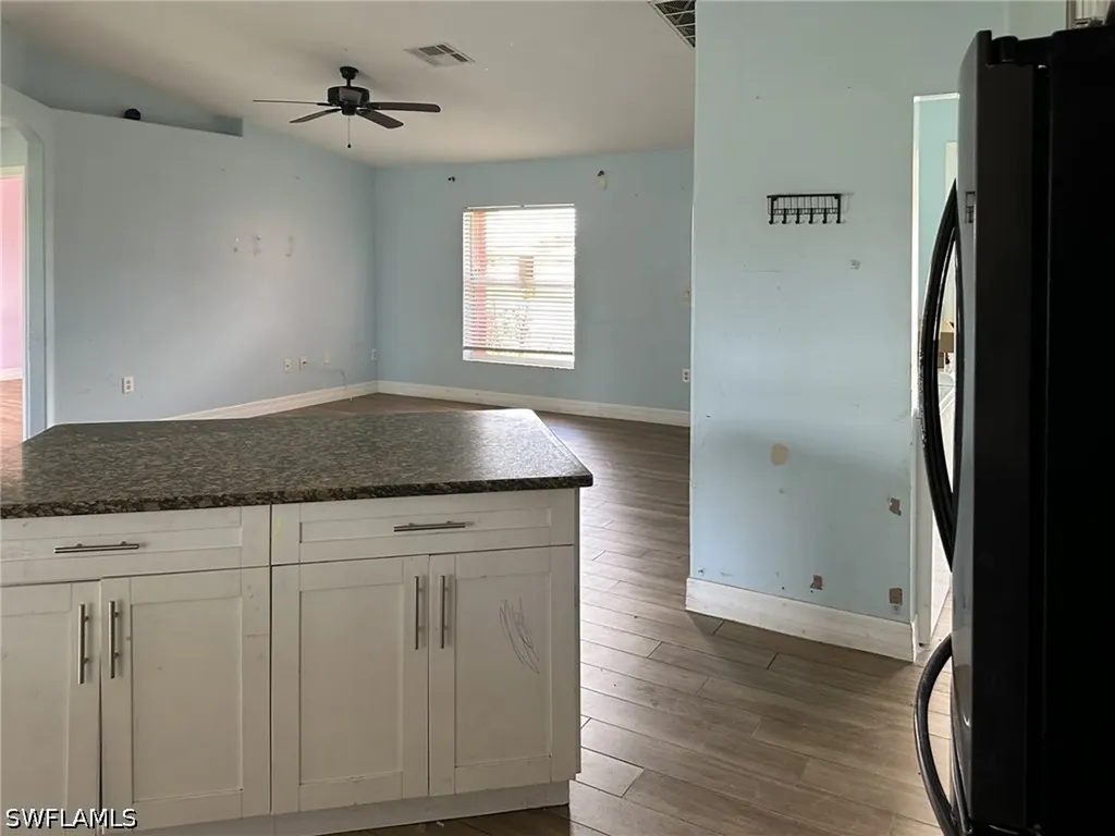 2123 NE 16th Terrace Cape Coral FL 33909