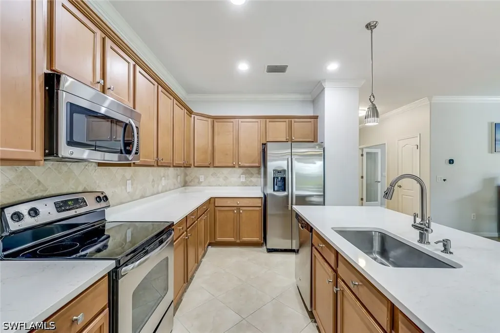 3742 Treasure Cove Circle Naples FL 34114
