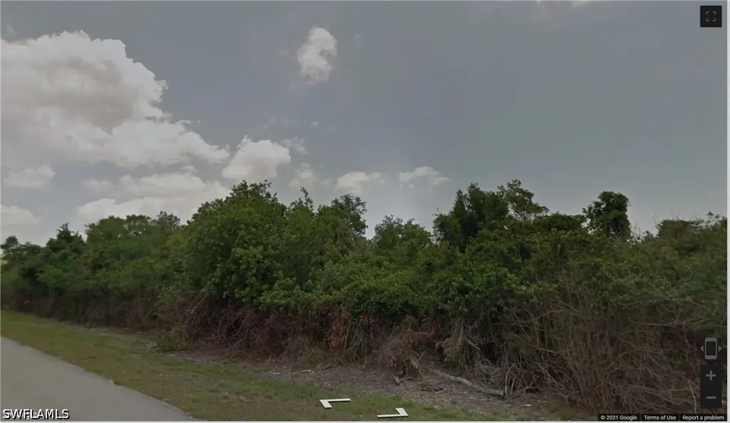 36TH Avenue SE Naples FL 34120