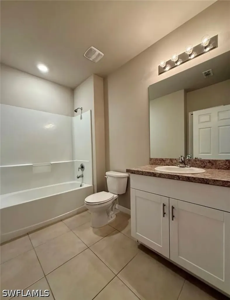 17541 Lee Road Fort Myers FL 33967
