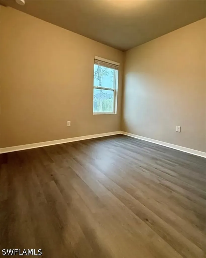17541 Lee Road Fort Myers FL 33967