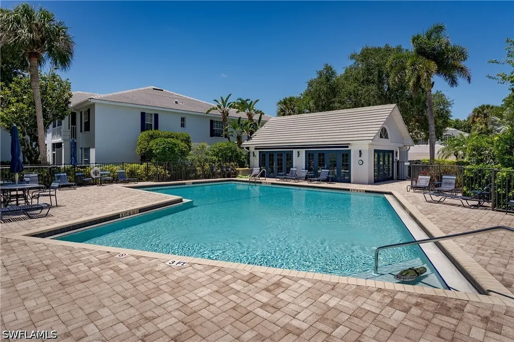 7046 Barrington Circle Naples FL 34108