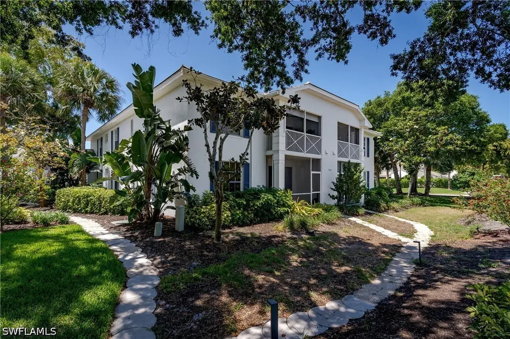 7046 Barrington Circle Naples FL 34108