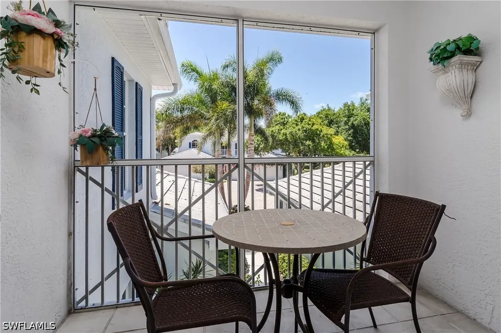 7046 Barrington Circle Naples FL 34108