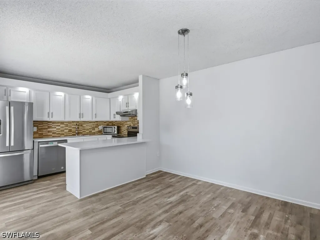 5247 Cedarbend Drive Fort Myers FL 33919