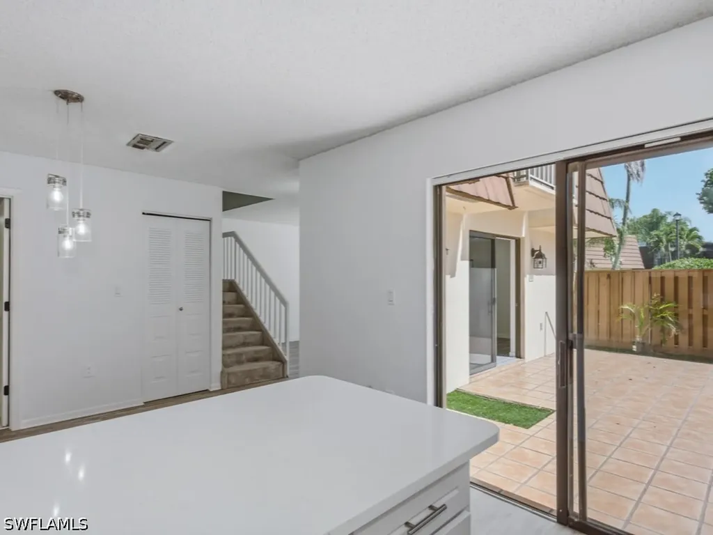 5247 Cedarbend Drive Fort Myers FL 33919