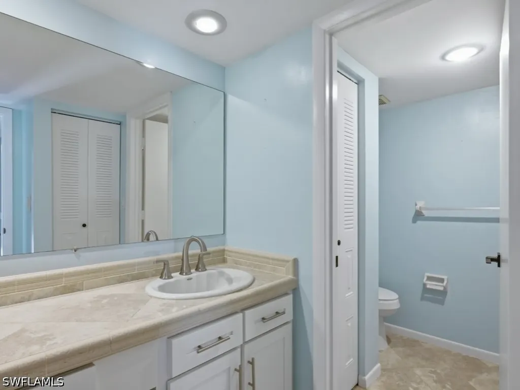 5247 Cedarbend Drive Fort Myers FL 33919