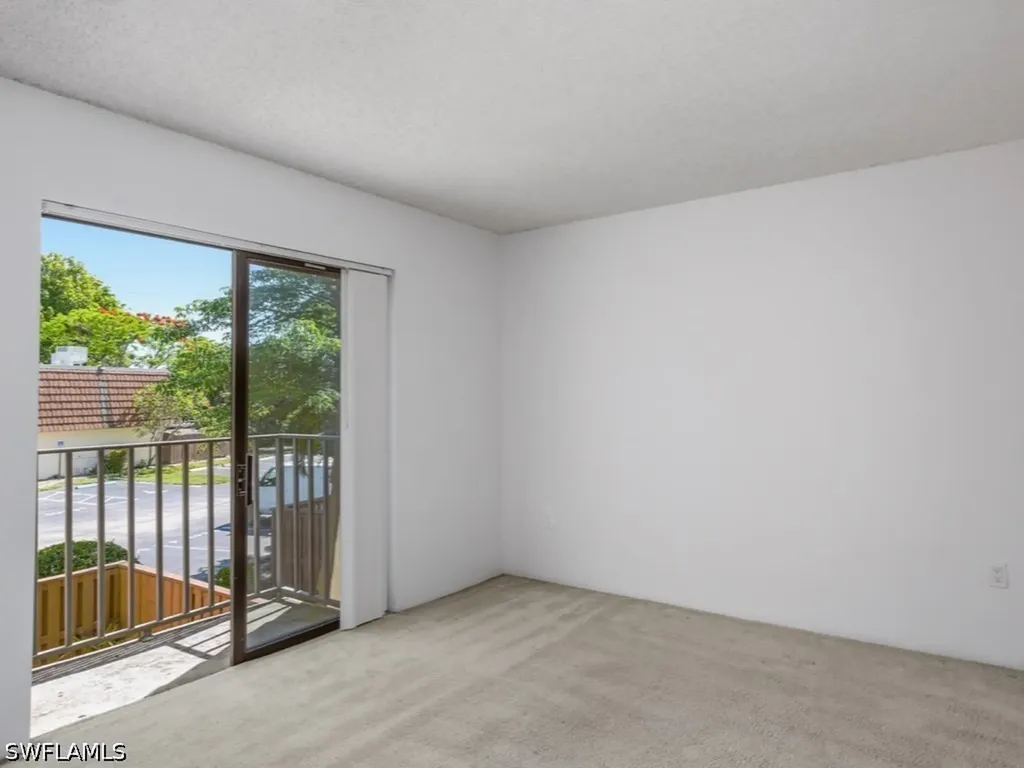 5247 Cedarbend Drive Fort Myers FL 33919