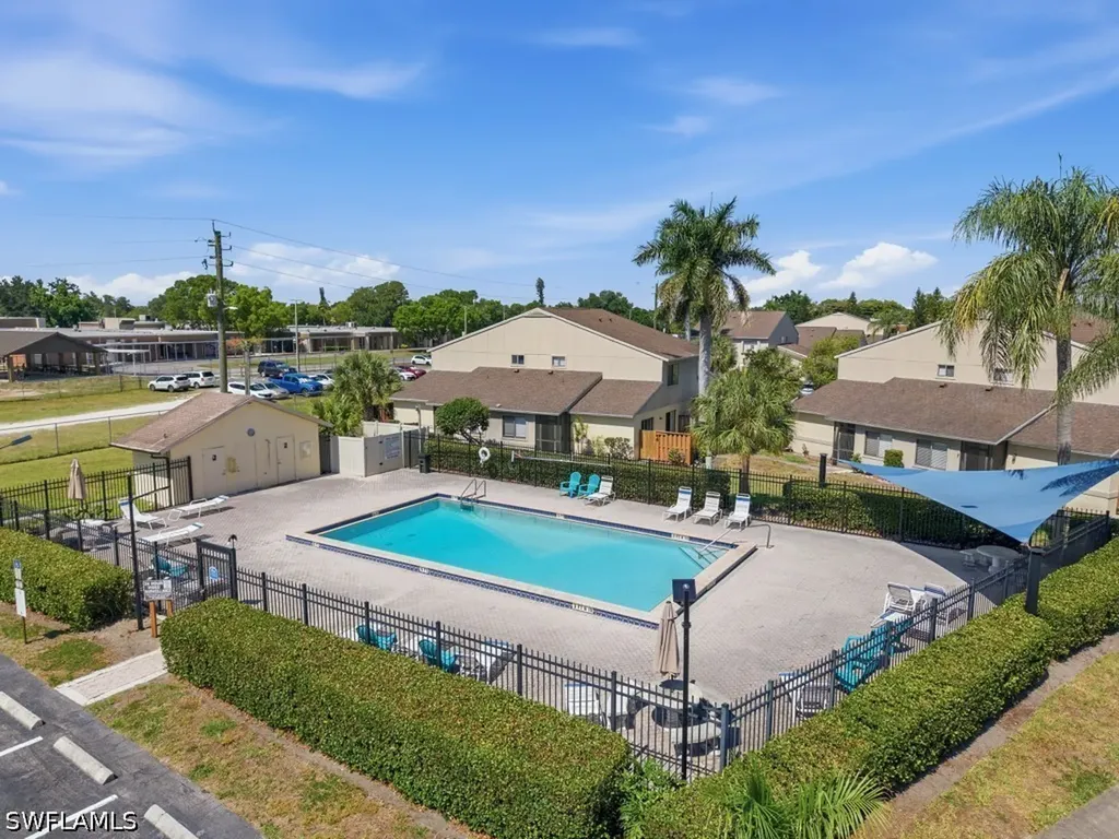 5247 Cedarbend Drive Fort Myers FL 33919
