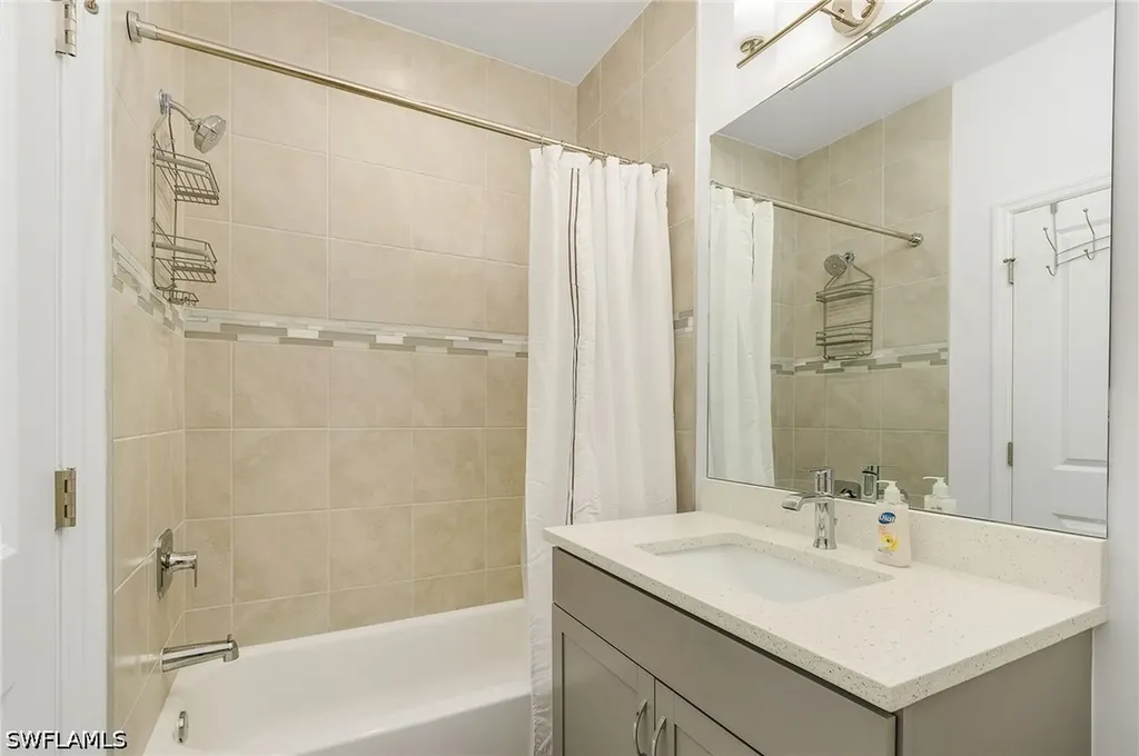 7596 Morgan Way Naples FL 34119