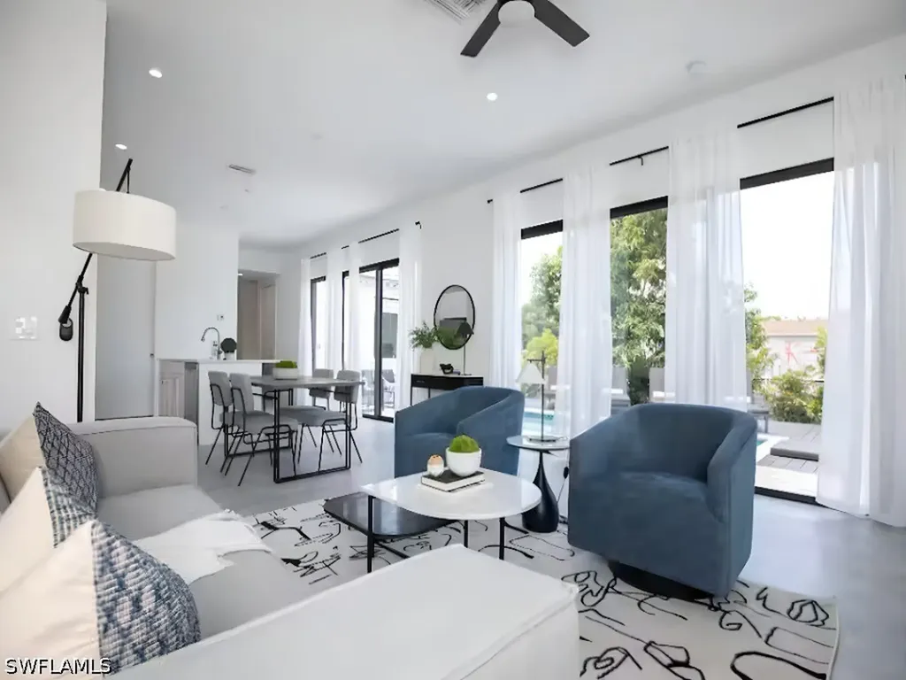 3015 Karen Drive Naples FL 34112