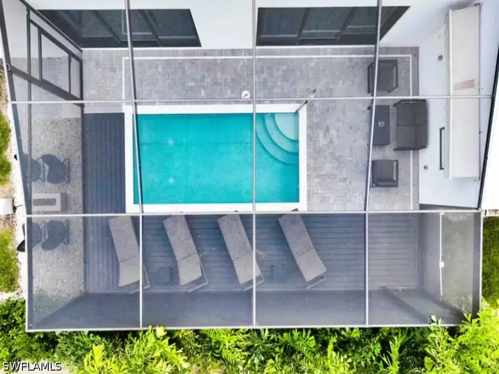3015 Karen Drive Naples FL 34112