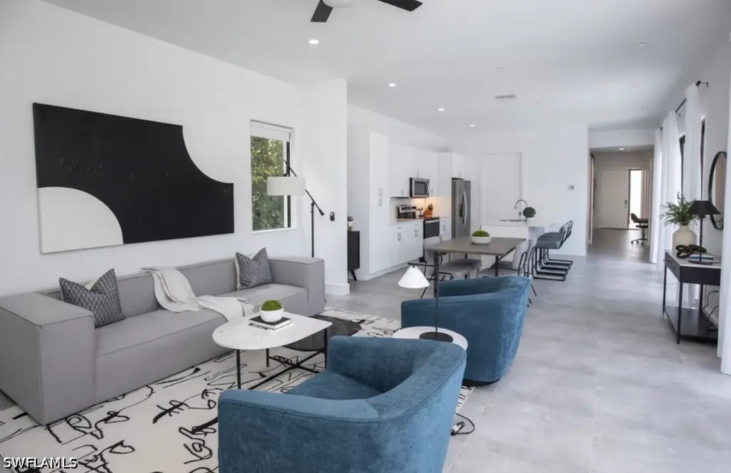 3015 Karen Drive Naples FL 34112
