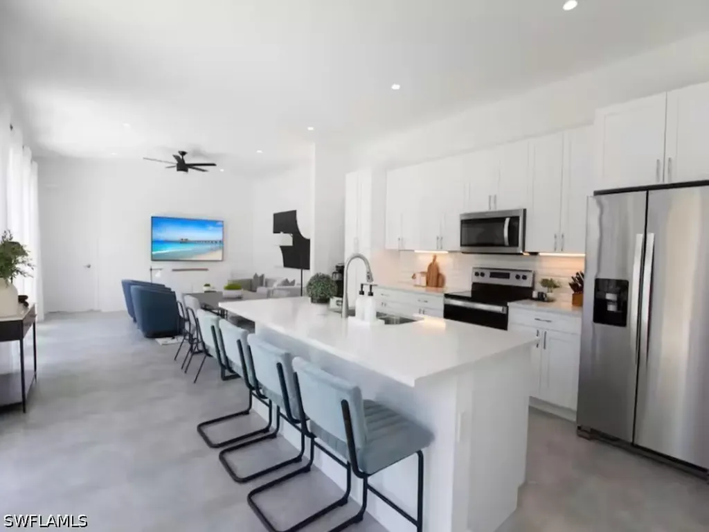 3015 Karen Drive Naples FL 34112