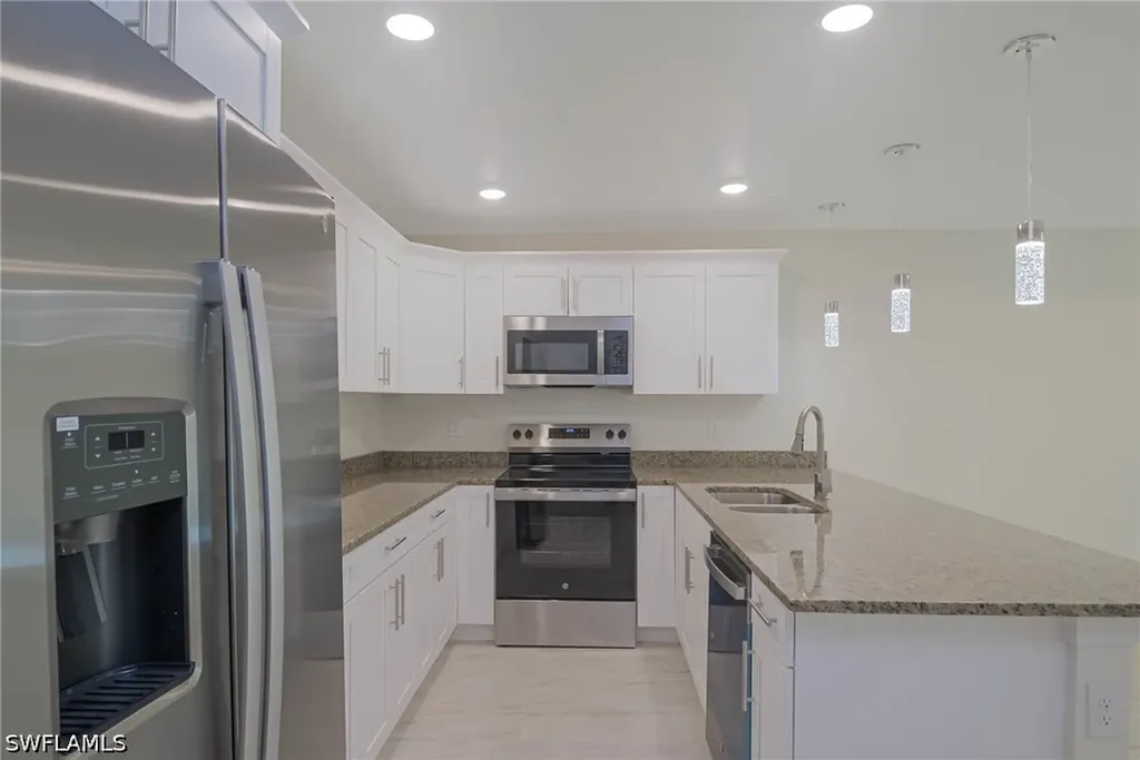 2120 French Street Fort Myers FL 33916