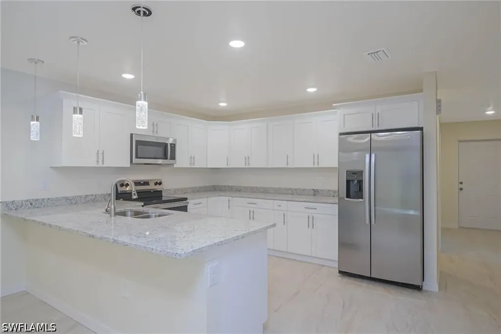 2120 French Street Fort Myers FL 33916