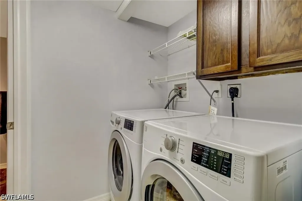 124 Cypress Way E Naples FL 34110