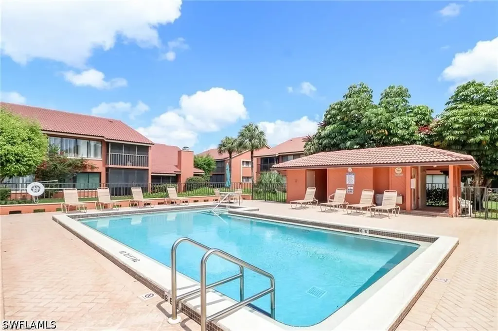 124 Cypress Way E Naples FL 34110