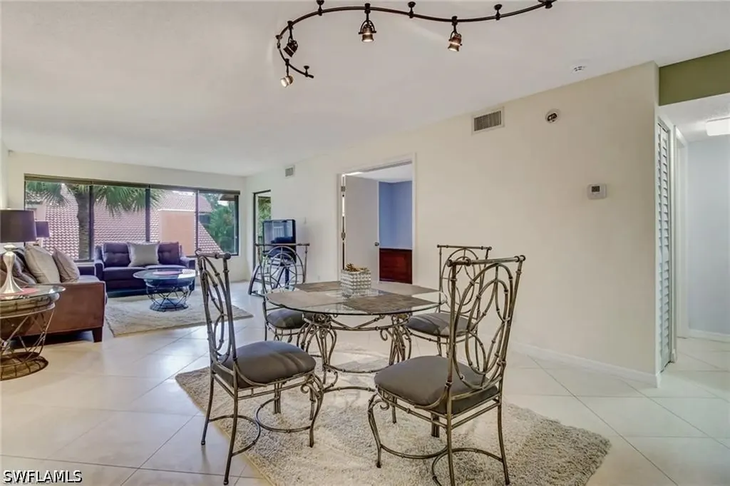 124 Cypress Way E Naples FL 34110