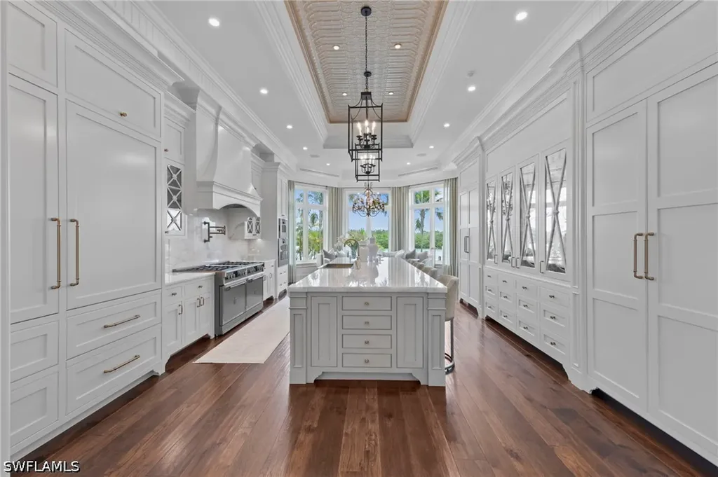 3675 Gordon Drive Naples FL 34102