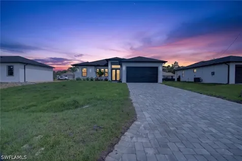 210 Pembroke Street Lehigh Acres FL 33974