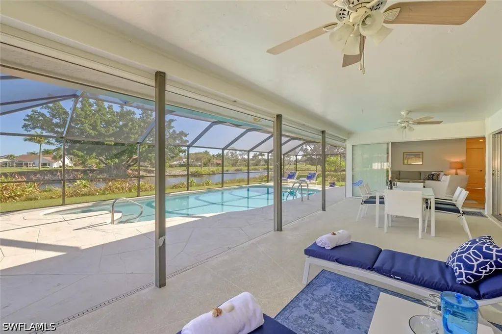 239 Torrey Pines Point Naples FL 34113
