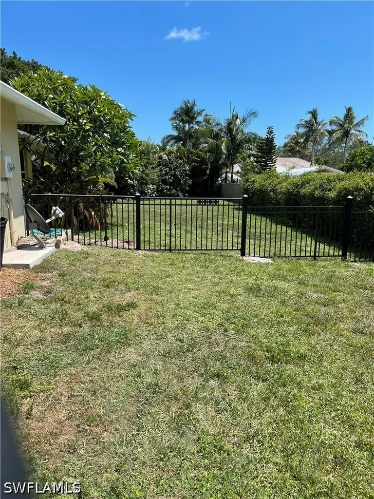 5232 Raintree Lane Naples FL 34113