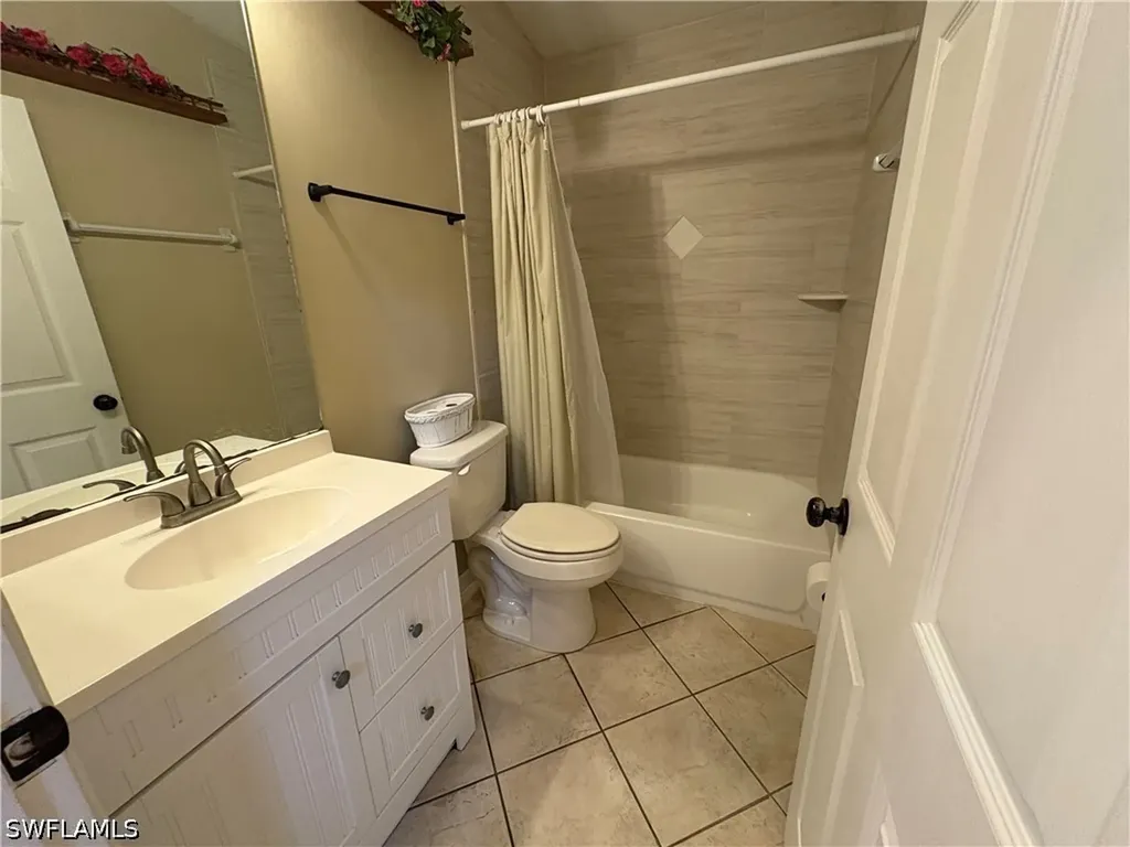 5232 Raintree Lane Naples FL 34113