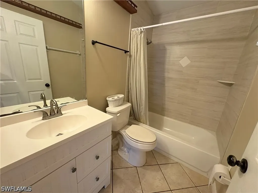 5232 Raintree Lane Naples FL 34113