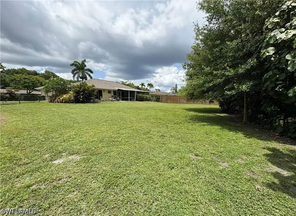 5232 Raintree Lane Naples FL 34113