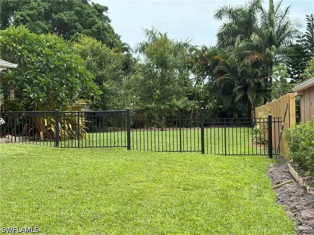 5232 Raintree Lane Naples FL 34113