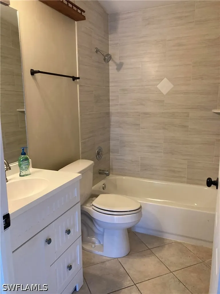 5232 Raintree Lane Naples FL 34113