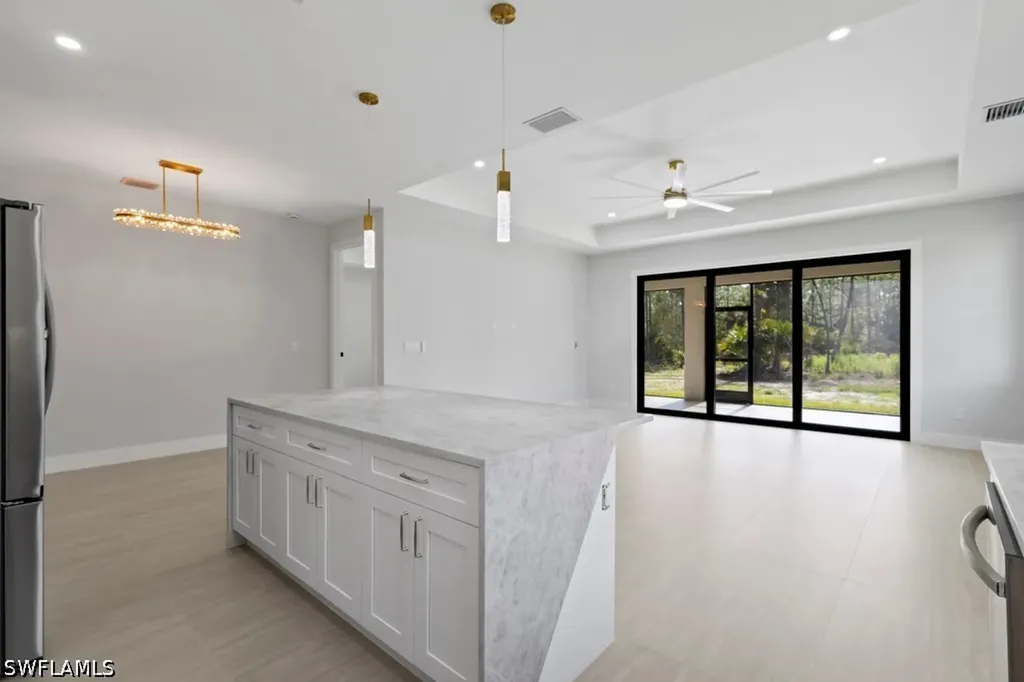 5044 44th Street NE Naples FL 34120