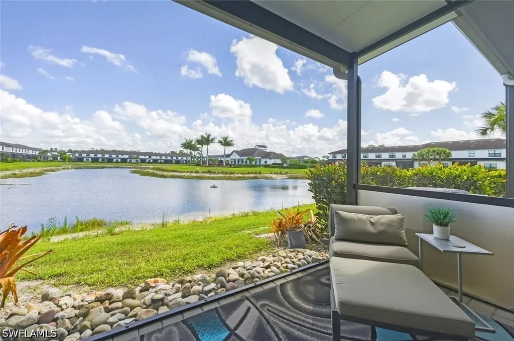 7345 Rockefeller Drive Naples FL 34119