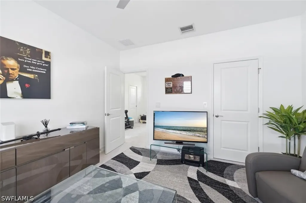 7345 Rockefeller Drive Naples FL 34119