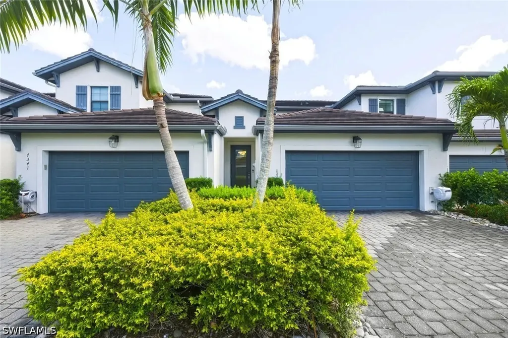 7345 Rockefeller Drive Naples FL 34119