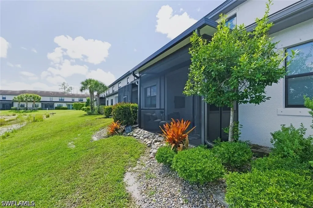 7345 Rockefeller Drive Naples FL 34119
