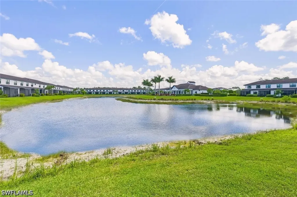 7345 Rockefeller Drive Naples FL 34119
