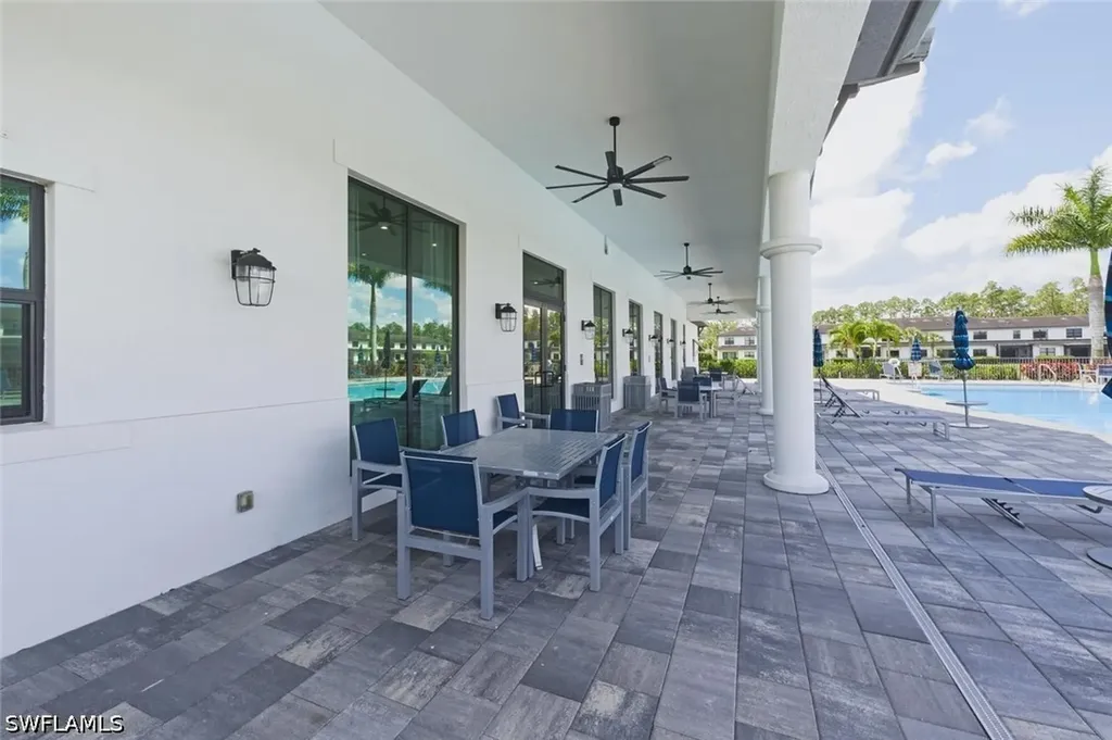 7345 Rockefeller Drive Naples FL 34119