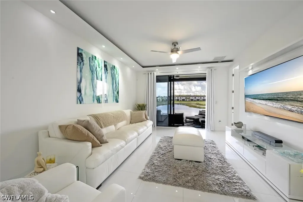 7345 Rockefeller Drive Naples FL 34119
