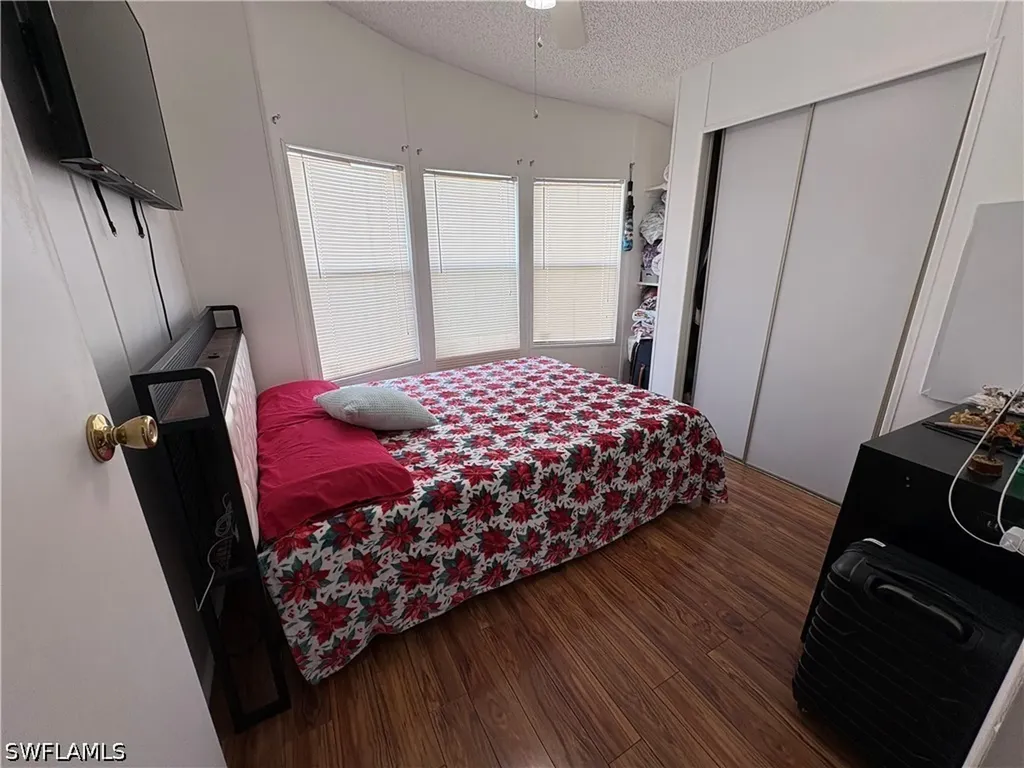 196 Oceans Boulevard Naples FL 34104