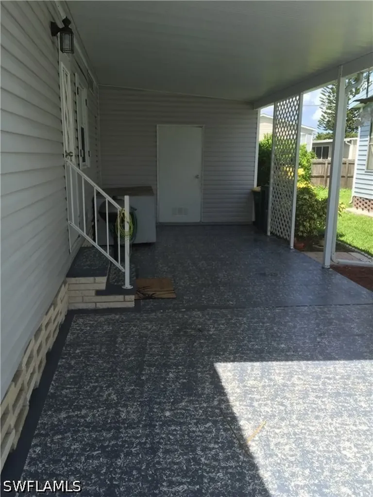 196 Oceans Boulevard Naples FL 34104