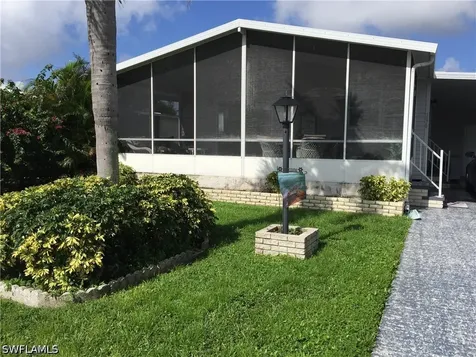 196 Oceans Boulevard Naples FL 34104