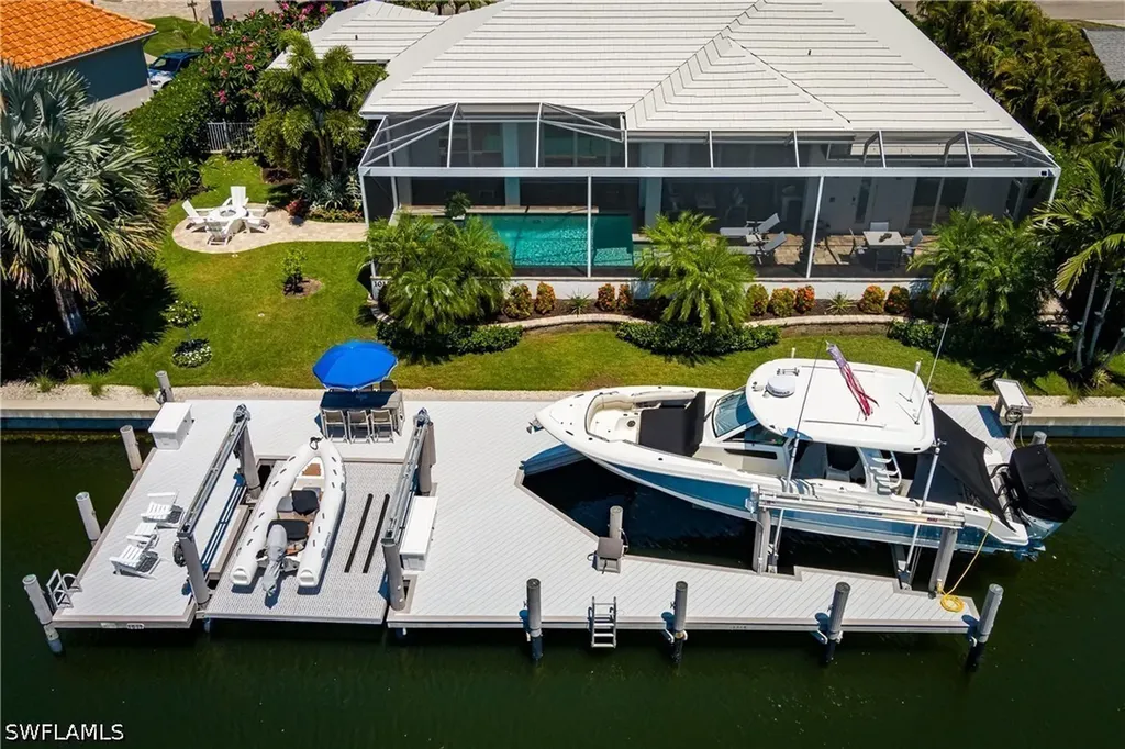 1017 Admiralty Court Marco Island FL 34145