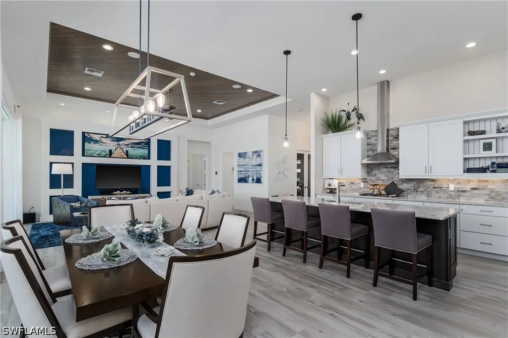 1017 Admiralty Court Marco Island FL 34145